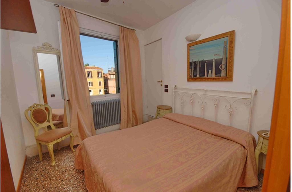 Hotel Antico Capon Veneţia Cameră foto