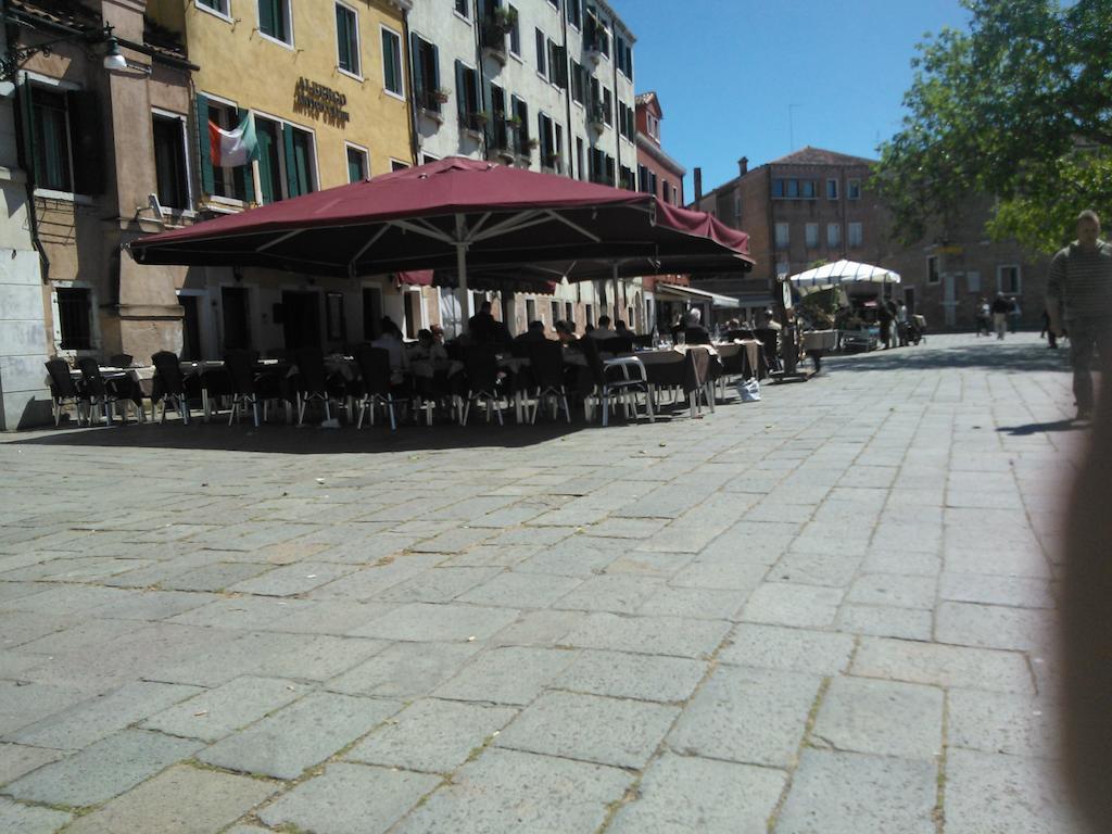 Hotel Antico Capon Veneţia Exterior foto